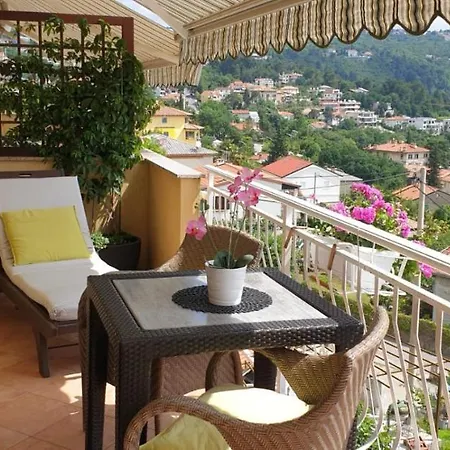 Jasna Lägenhet Opatija